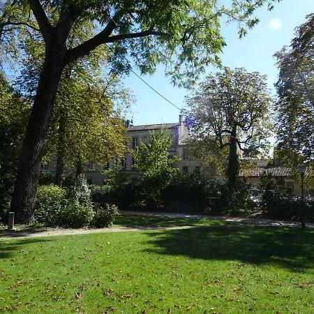 Face Au Jardin 3*