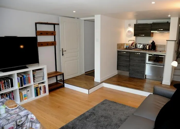 Face Au Jardin كونْياك